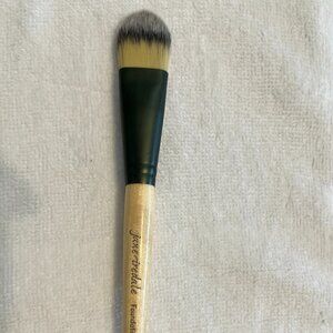 Jane Iredale Foundation Makeup Brush - New